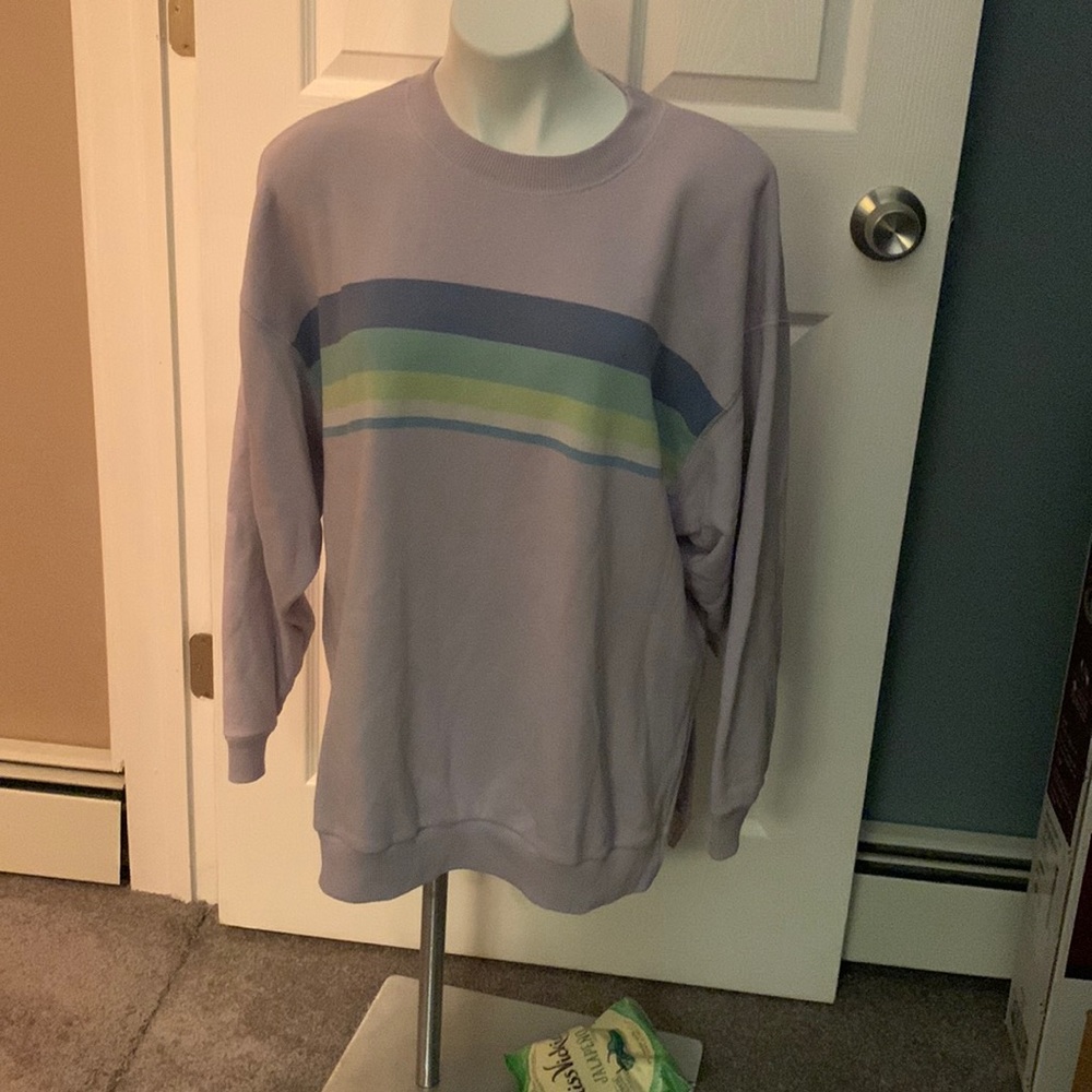 Sweatshirt